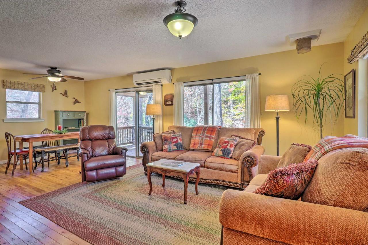 Creekside Retreat With Deck, 18 Miles To Wolf Ridge Villa Weaverville Buitenkant foto