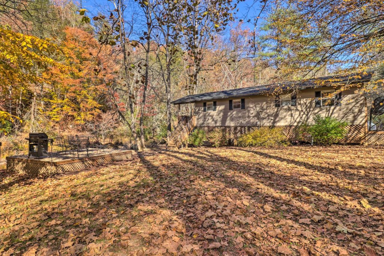 Creekside Retreat With Deck, 18 Miles To Wolf Ridge Villa Weaverville Buitenkant foto