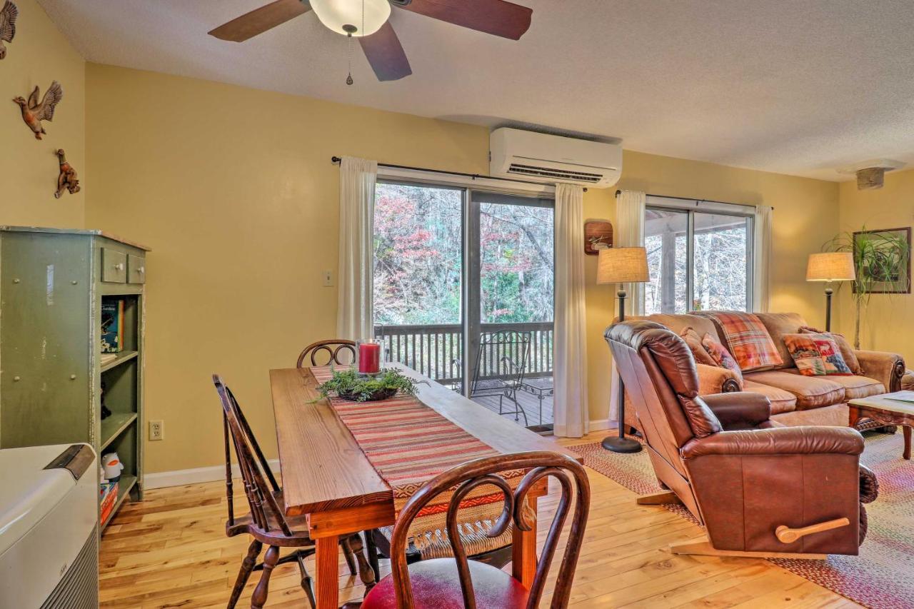 Creekside Retreat With Deck, 18 Miles To Wolf Ridge Villa Weaverville Buitenkant foto